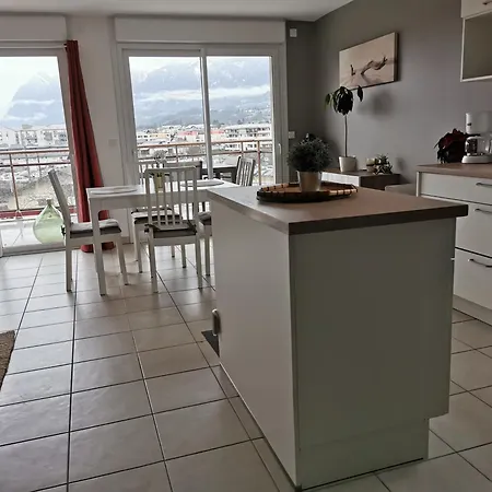 L'olympe Apartment *